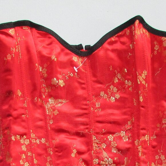 Red Asian Themed Corset Set - NEW - Large - Picture 4 of 9